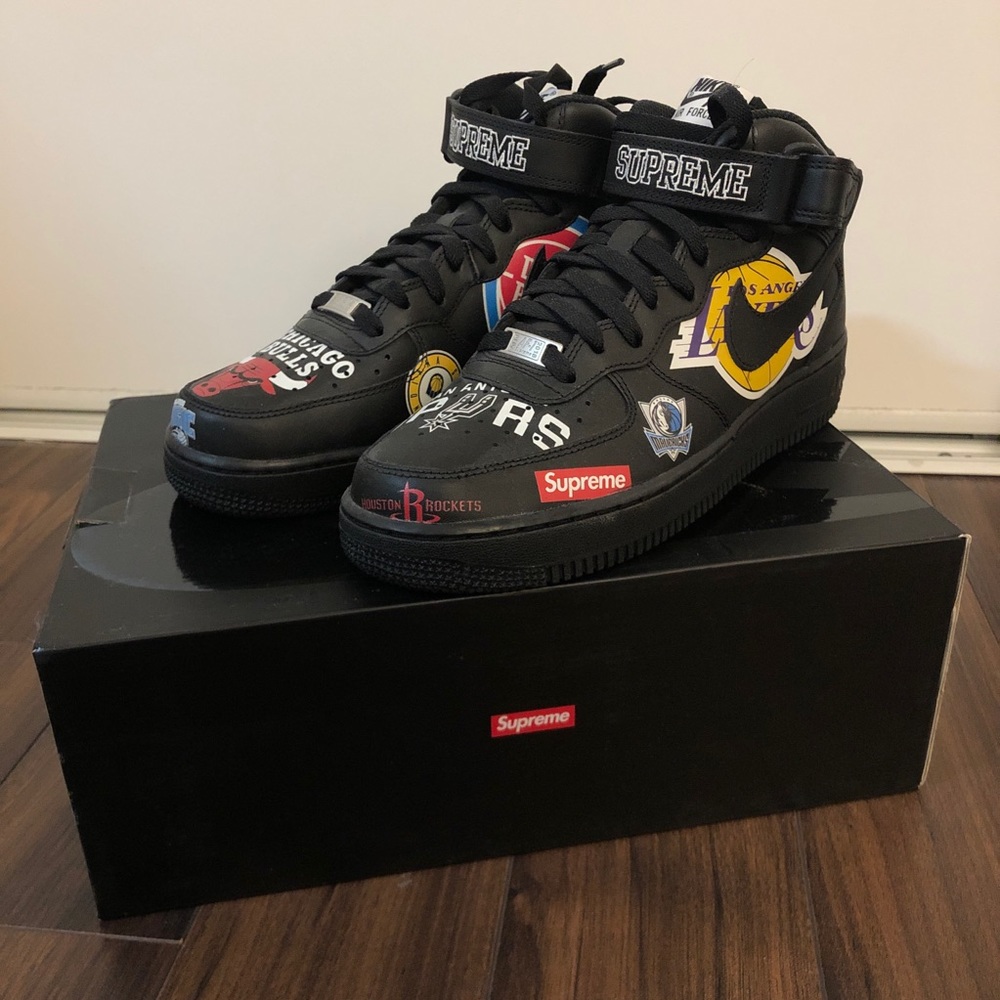 Supreme x Nike Air Force 1